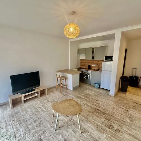 Le Borrigo Pick Up Airport Apartment Ментона Екстериор снимка