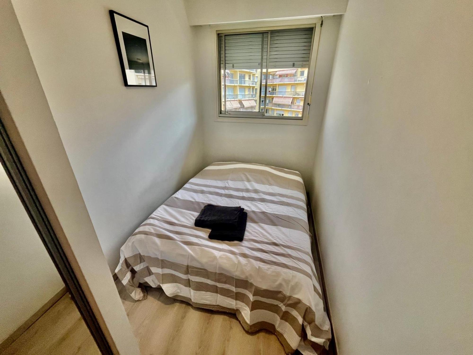 Le Borrigo Pick Up Airport Apartment Ментона Екстериор снимка